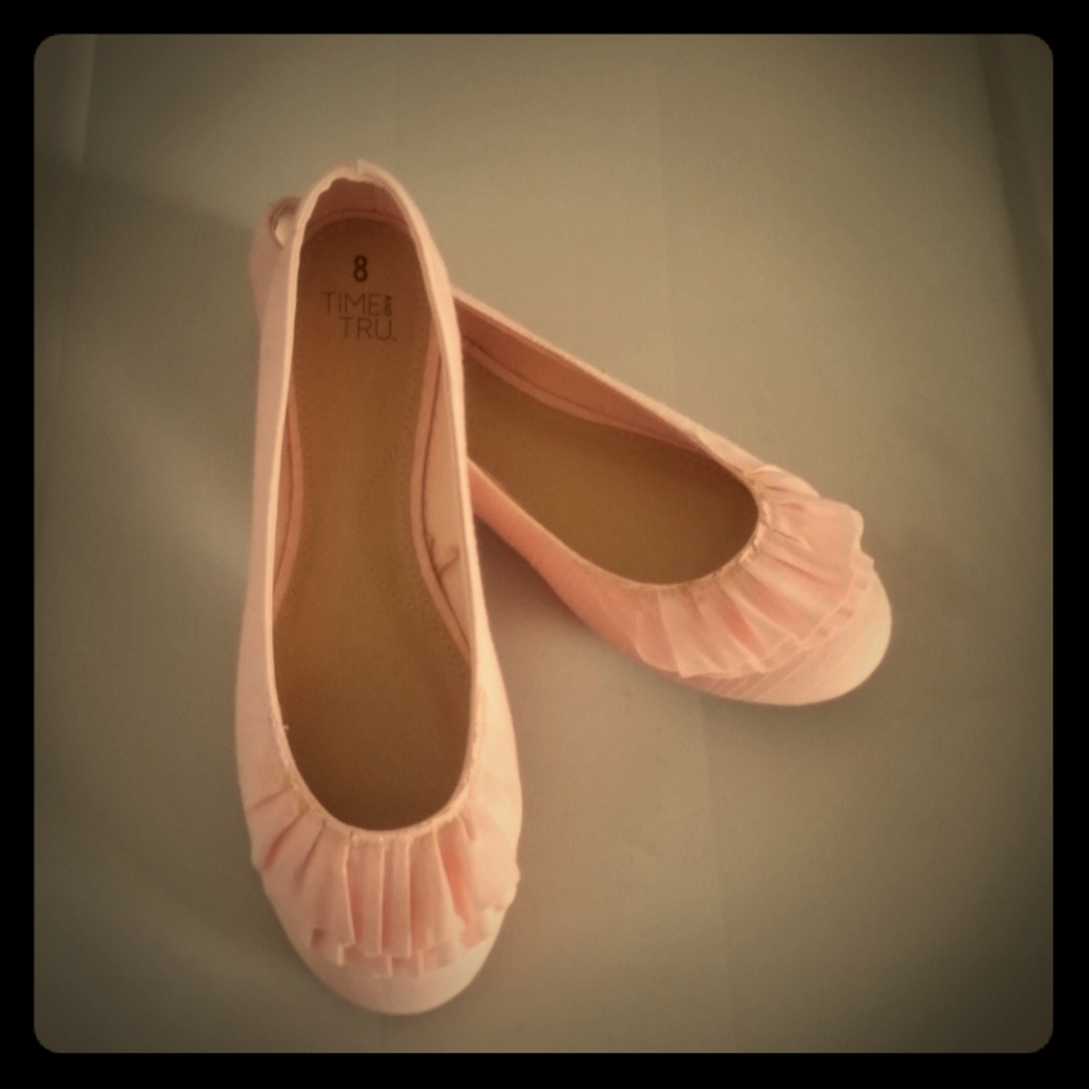 Pair of Light Pink/Peach Flats
